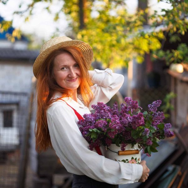 beautiful-girl-in-the-garden-2021-12-09-21-51-14-utc-scaled